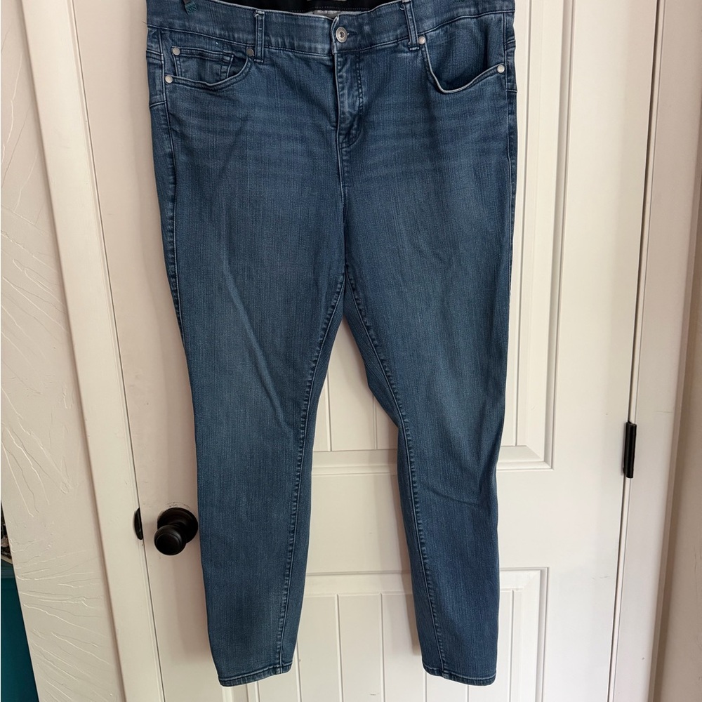 torrid 20T Bombshell Skinny Jeans